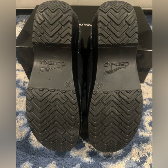 Woman’s Dansko Clogs Blueberry Oiled Leather Professional Clog Size 38 - Picture 6 of 8